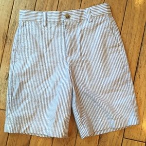 Vineyard Vines boys shorts seersucker